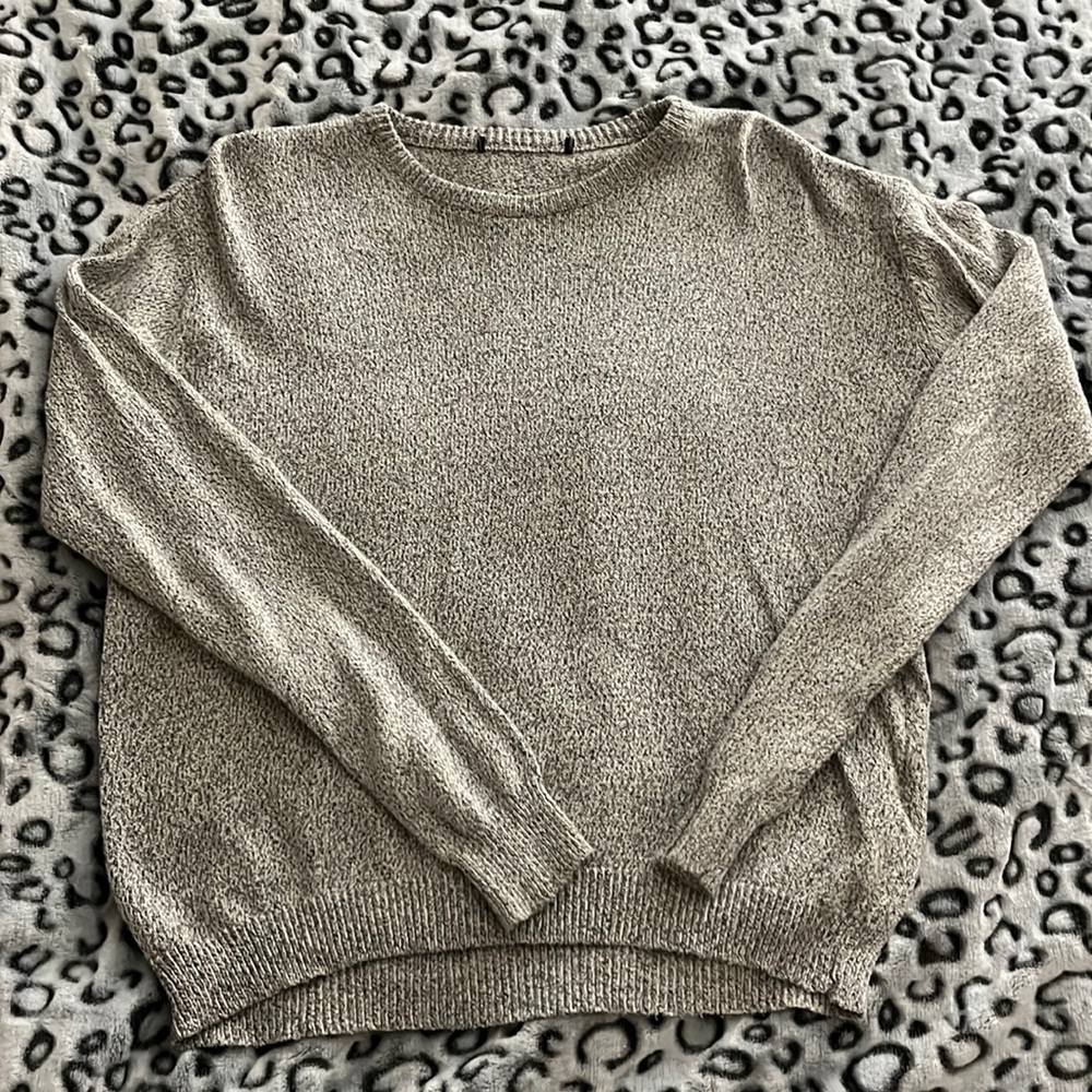 Brandy Melville Marled Gray Sweater
